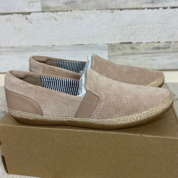 Clarks womens 8 Danelly Rai Sand suede slip on casual shoe loafer tan - Picture 2 of 7